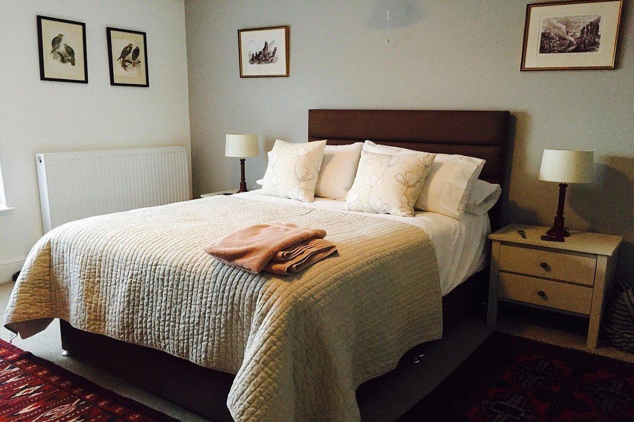 เดอะ ไลออนส์ Bed & Breakfast Newark-on-Trent  ภายนอก รูปภาพ